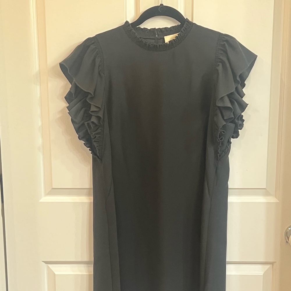 Kate Spade black shift dress. Excellent condition. Worn once